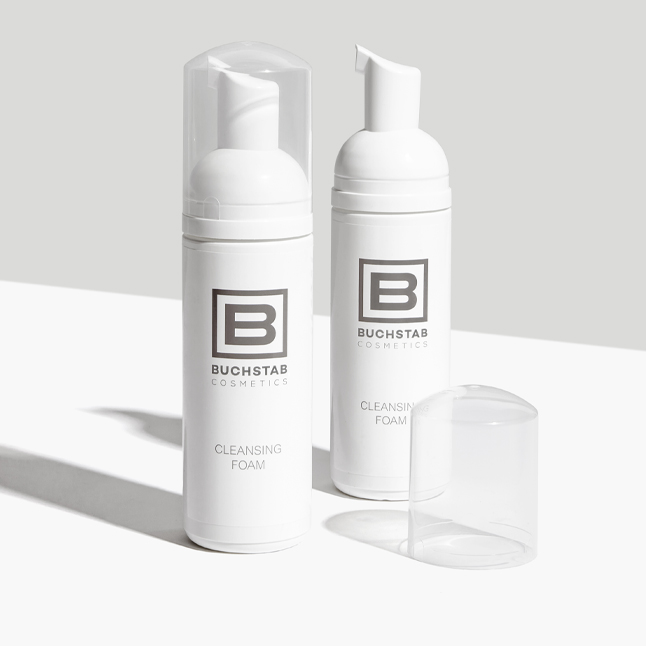 Spender des Cleansing Foam aus der Eigenmarke
